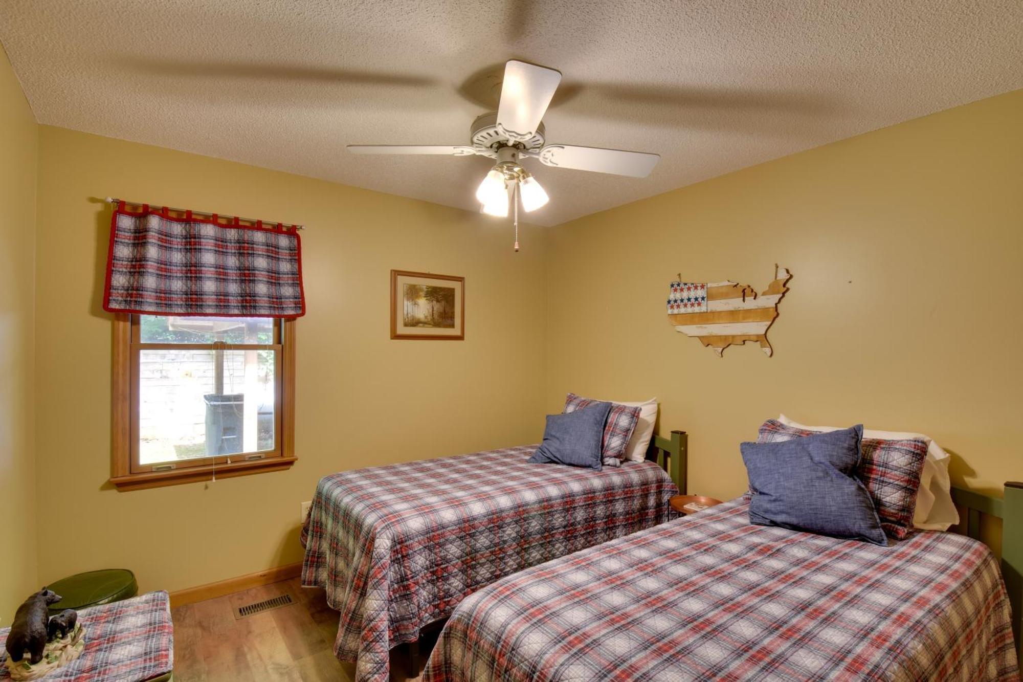 Cozy Blairsville Cabin 2 Mi To Vogel State Park! Exterior photo