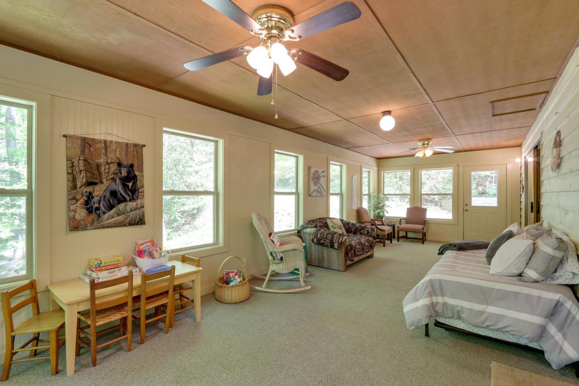 Cozy Blairsville Cabin 2 Mi To Vogel State Park! Exterior photo